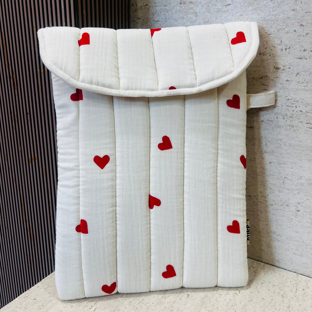 Ivory Quilted Heart Laptop Sleeve with Flap Closure