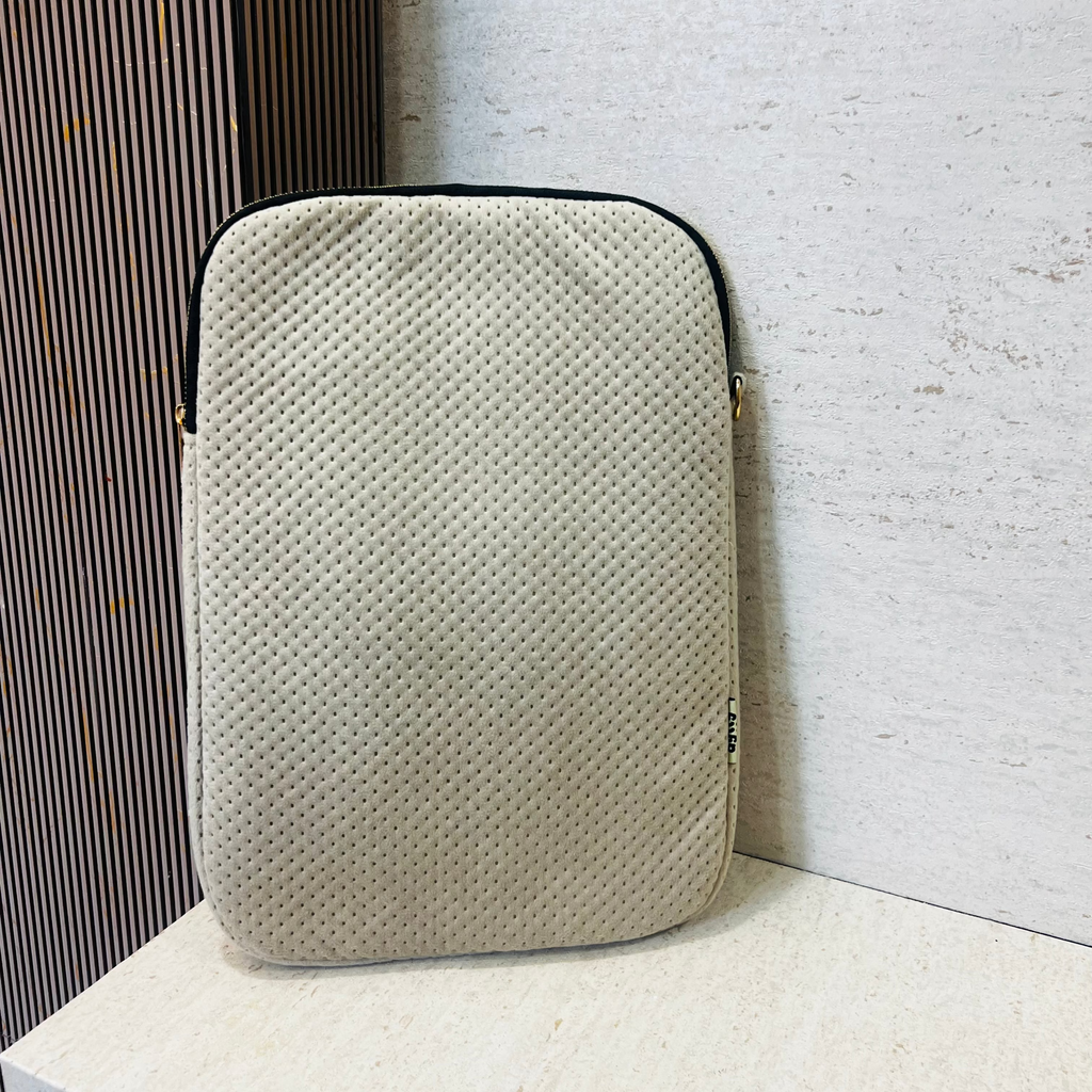  Laptop Sleeve  (Up to 15 Inch) online india 